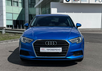 Подержанный автомобиль Audi A3 Sedan 2017 года (2 фото)
