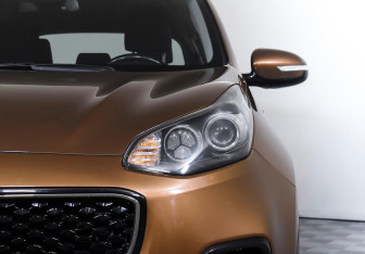 Подержанный автомобиль Kia Sportage 2016 года (7 фото)