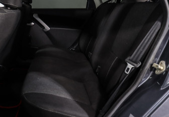 Подержанный автомобиль LADA (ВАЗ) Granta Sedan 2017 года (11 фото)