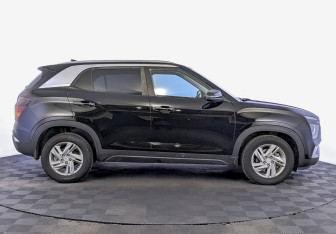 Подержанный автомобиль Hyundai Creta 2021 года (4 фото)