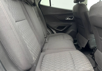 Подержанный автомобиль Opel Mokka 2013 года (11 фото)
