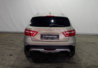 Подержанный автомобиль LADA (ВАЗ) Vesta Wagon 2018 года (5 фото)