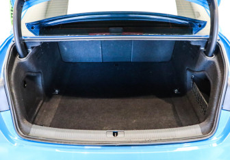 Подержанный автомобиль Audi A4 Sedan 2020 года (27 фото)