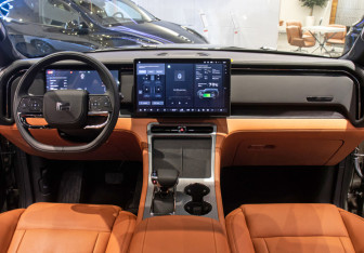 Новый Rox 01 2025 (9 фото)