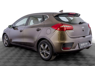 Подержанный автомобиль Kia Ceed Hatchback 2018 года (7 фото)