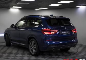 Подержанный автомобиль BMW X3 2018 года (24 фото)