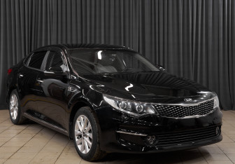 Подержанный автомобиль Kia Optima Sedan 2017 года (3 фото)