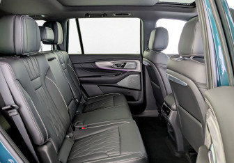 Новый GAC GS8 2025 (12 фото)