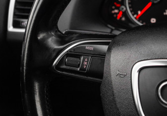 Подержанный автомобиль Audi Q5 2012 года (24 фото)