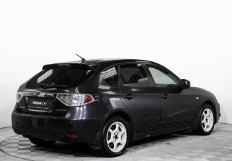 Подержанный автомобиль Subaru Impreza Hatchback 2008 года (5 фото)