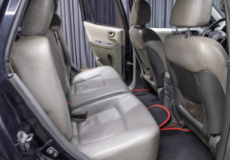 Подержанный автомобиль Hyundai Santa Fe 2007 года (6 фото)