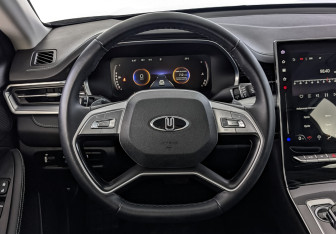 Подержанный автомобиль Москвич 6 2023 года (21 фото)