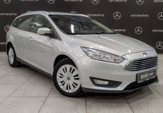 Подержанный автомобиль Ford Focus Wagon 2019 года (3 фото)