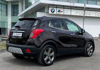 Подержанный автомобиль Opel Mokka 2014 года (5 фото)