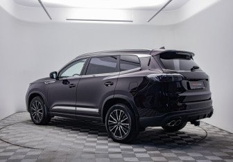 Подержанный автомобиль Chery Tiggo 8 Pro Max 2022 года (7 фото)