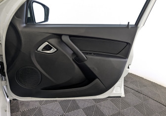 Подержанный автомобиль LADA (ВАЗ) Granta Sedan 2022 года (24 фото)