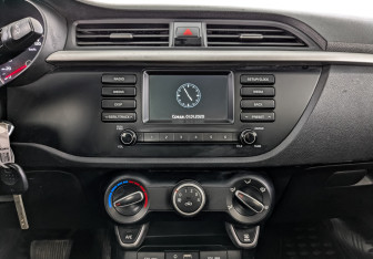 Подержанный автомобиль Kia Rio Hatchback 2020 года (15 фото)