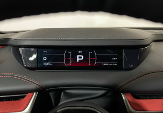 Подержанный автомобиль Xiaomi SU7 2024 года (11 фото)