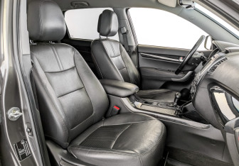 Подержанный автомобиль Kia Sorento 2015 года (24 фото)