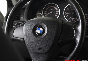 Подержанный автомобиль BMW X3 2013 года (14 фото)