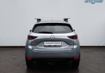 Подержанный автомобиль Mazda CX-5 2019 года (6 фото)