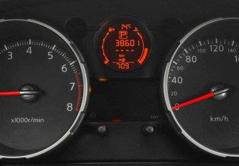 Подержанный автомобиль Nissan Qashqai 2009 года (12 фото)