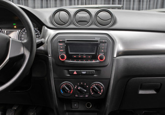 Подержанный автомобиль Suzuki Vitara 2020 года (14 фото)