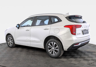 Подержанный автомобиль Haval Jolion 2023 года (7 фото)