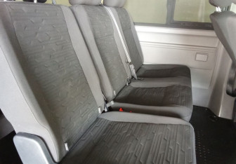 Подержанный автомобиль Volkswagen Caravelle 2020 года (10 фото)