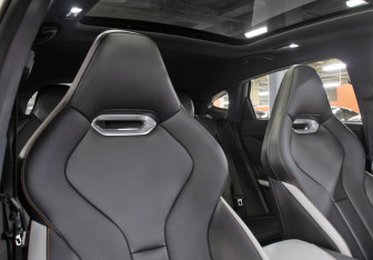 Подержанный автомобиль Changan UNI-V 2024 года (13 фото)