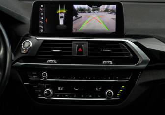 Подержанный автомобиль BMW X3 2019 года (11 фото)