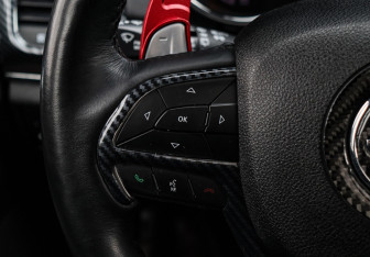 Подержанный автомобиль Jeep Grand Cherokee 2018 года (27 фото)