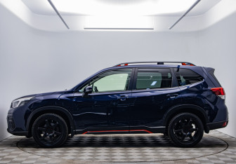 Подержанный автомобиль Subaru Forester Suv 2020 года (8 фото)
