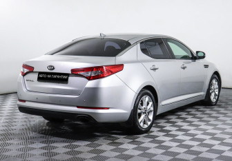 Подержанный автомобиль Kia Optima Sedan 2013 года (3 фото)