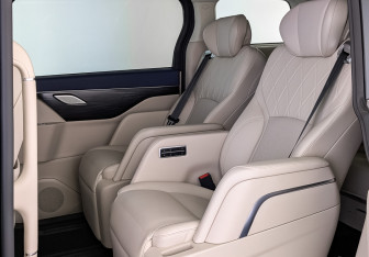 Подержанный автомобиль Wey 80 2024 года (18 фото)