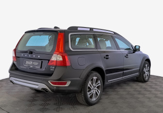 Подержанный автомобиль Volvo XC70 2011 года (5 фото)