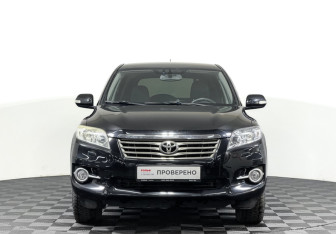 Подержанный автомобиль Toyota RAV4 2011 года (2 фото)