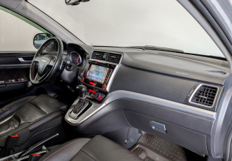 Подержанный автомобиль Haval H6 2019 года (11 фото)