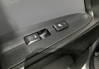 Подержанный автомобиль Kia Sportage 2013 года (14 фото)