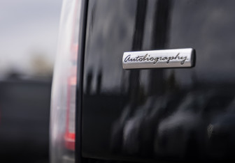 Подержанный автомобиль Land Rover Range Rover 2013 года (9 фото)