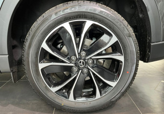 Новый Mazda CX-5 2025 (9 фото)