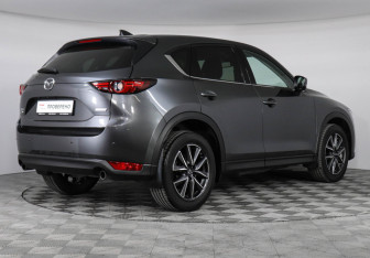 Подержанный автомобиль Mazda CX-5 2019 года (5 фото)
