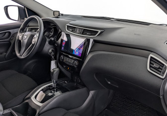 Подержанный автомобиль Nissan Qashqai 2016 года (13 фото)