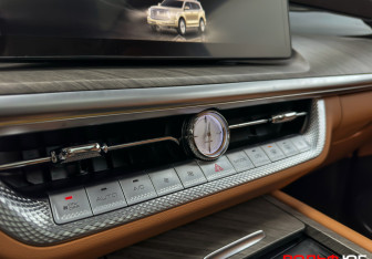 Подержанный автомобиль Tank 500 2023 года (14 фото)