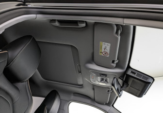 Подержанный автомобиль Omoda C5 2023 года (23 фото)