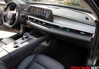 Подержанный автомобиль Chery Arrizo 8 2023 года (7 фото)