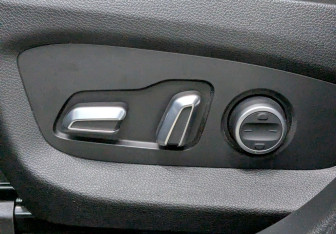 Подержанный автомобиль Exeed VX 2023 года (13 фото)