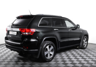Подержанный автомобиль Jeep Grand Cherokee 2012 года (5 фото)