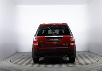 Подержанный автомобиль Land Rover Freelander 2007 года (6 фото)