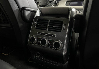Подержанный автомобиль Land Rover Range Rover Sport 2013 года (15 фото)